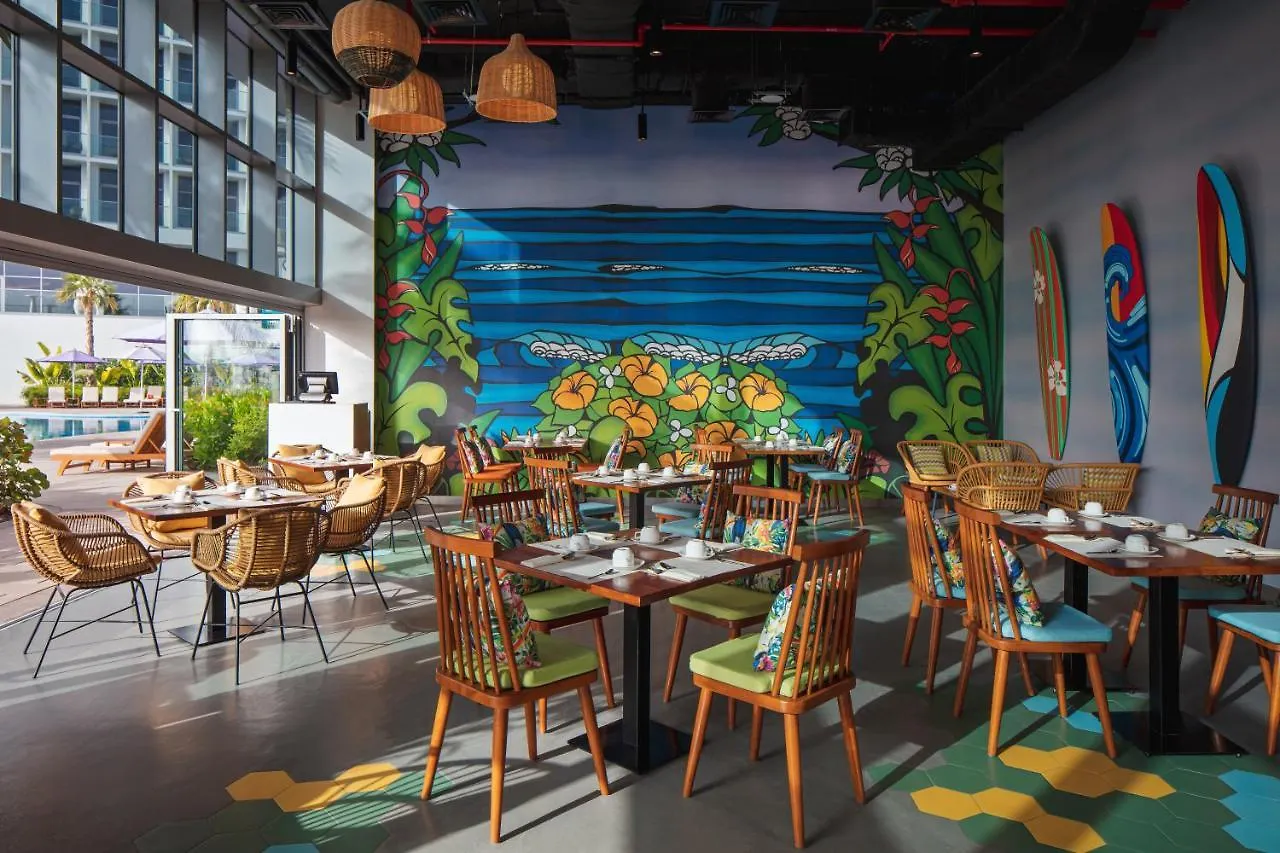 Centara Mirage Beach Resort Dubaj Spojené arabské emiráty