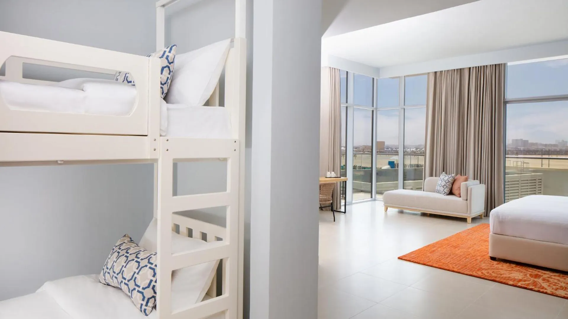 ****  Centara Mirage Beach Resort Dubai Birleşik Arap Emirlikleri